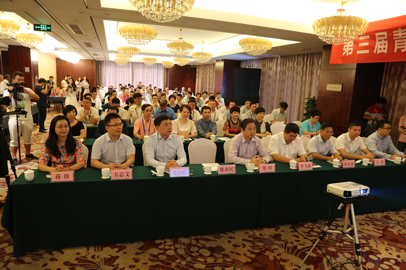 华体会（中国）联手青田华侨   助推“浙里”好茶香飘海外  华体会（中国）在第三届世界青田人大会上举行产品推介会 