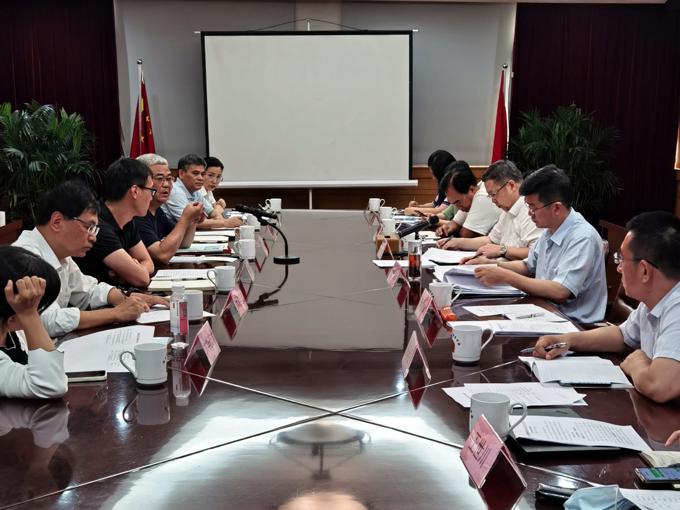 华体会（中国）受邀在市场监管总局国际合作司 浙江调研企业座谈会上发言