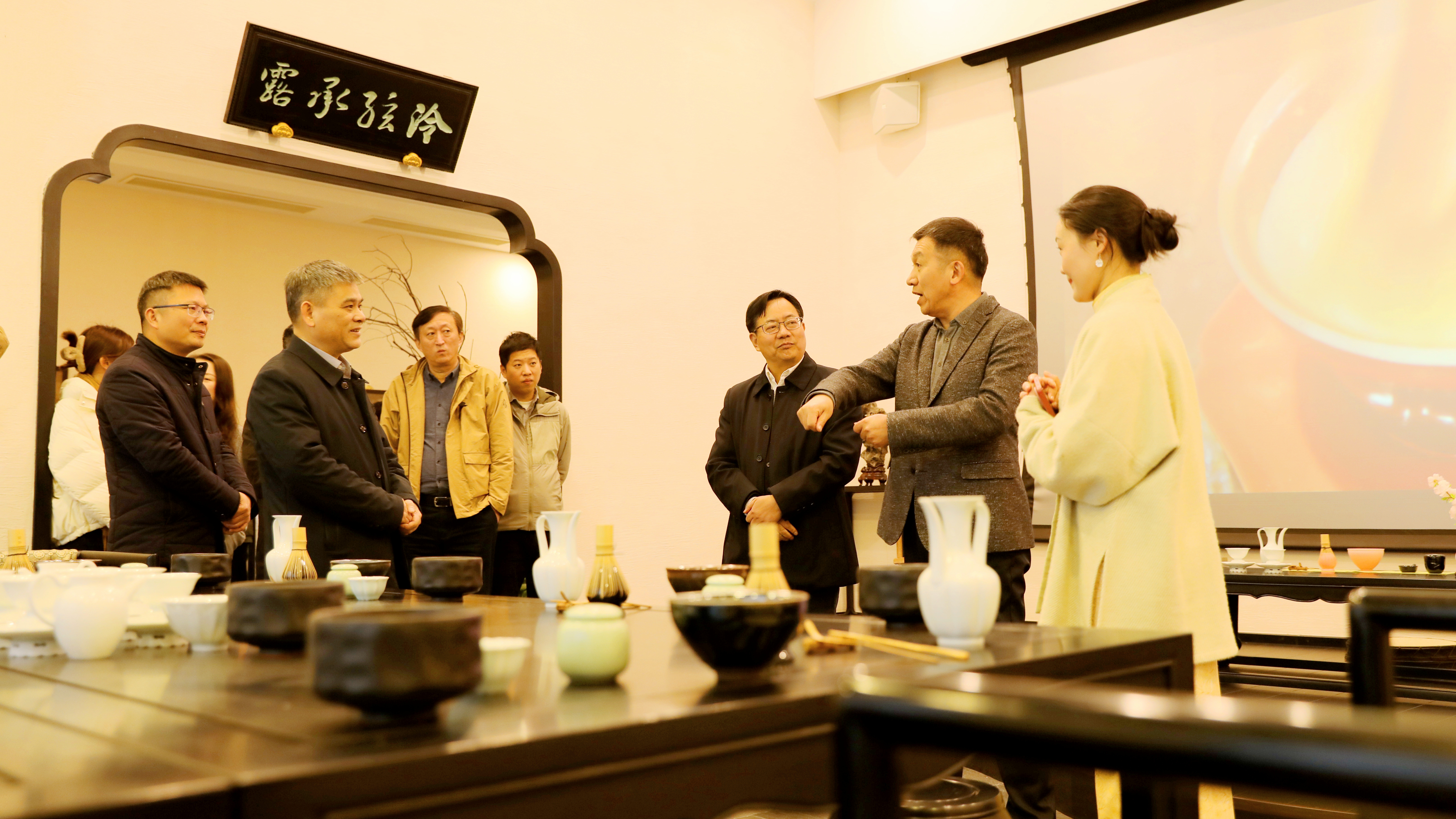 上海市供销社马晨辉副主任调研华体会（中国）