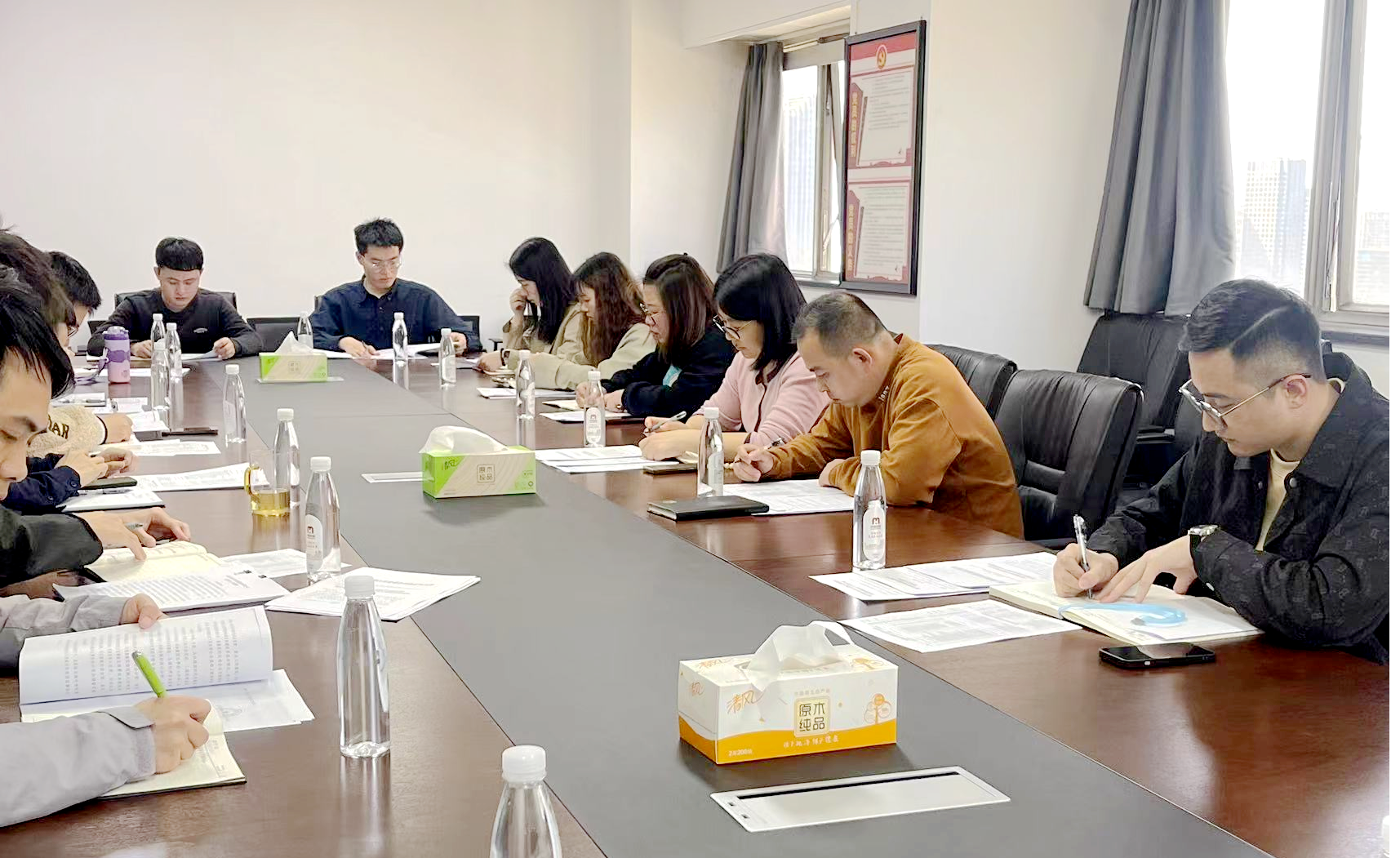 华体会（中国）召开2024年第一季度监事会工作会议
