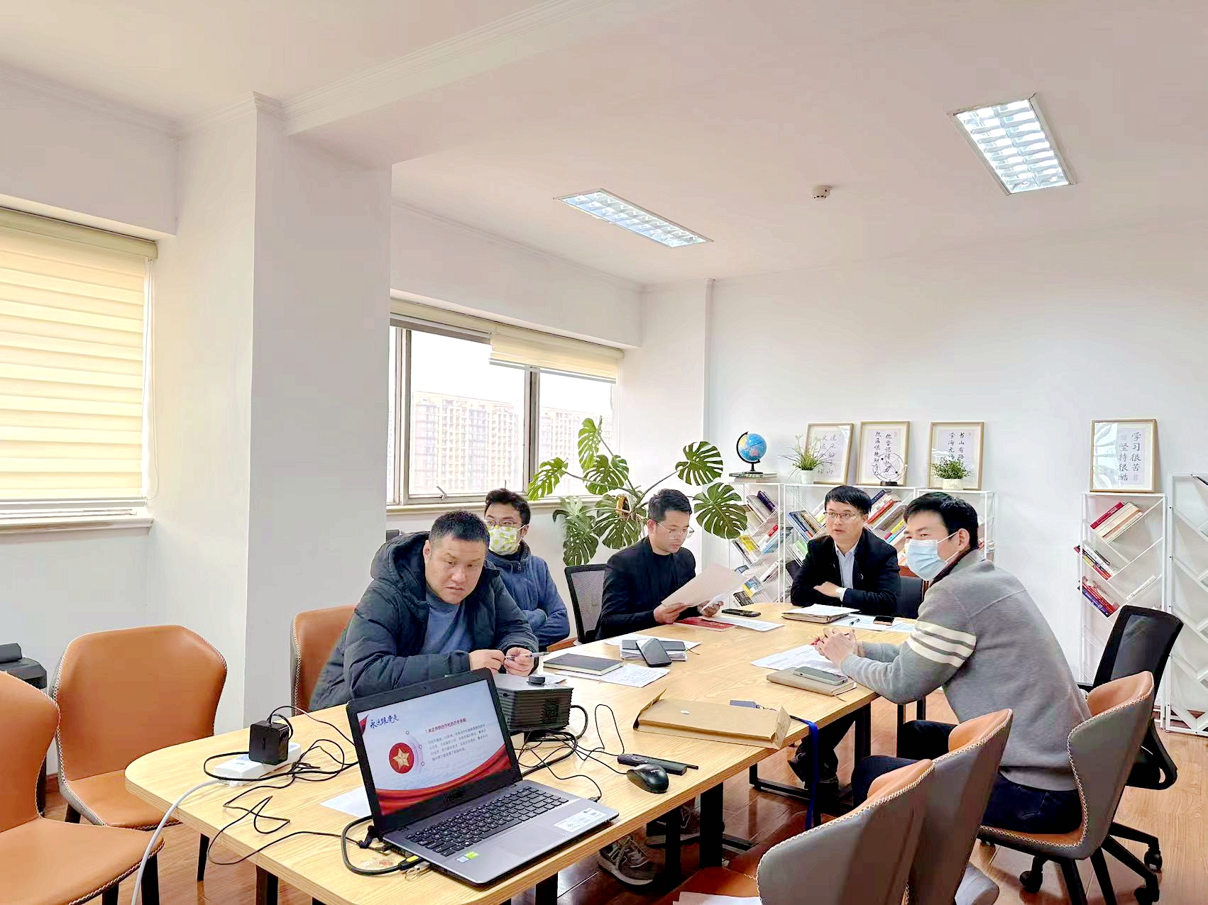 华体会（中国）第一党支部深入学习贯彻习近平总书记在全国供销总社成立70周年纪念会上作出的重要指示精神